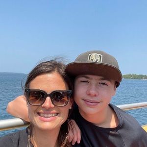 Meet your Posher, Christelle